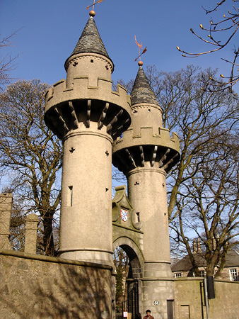 Powis gates: before works.