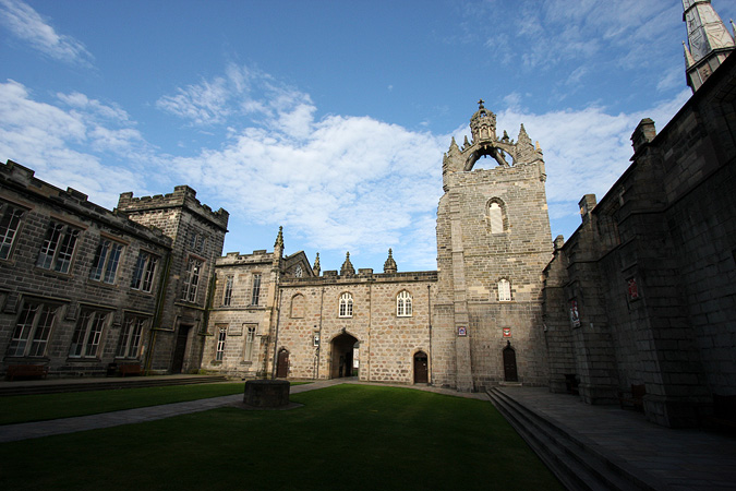 Kings College internal courtyard: completed works.