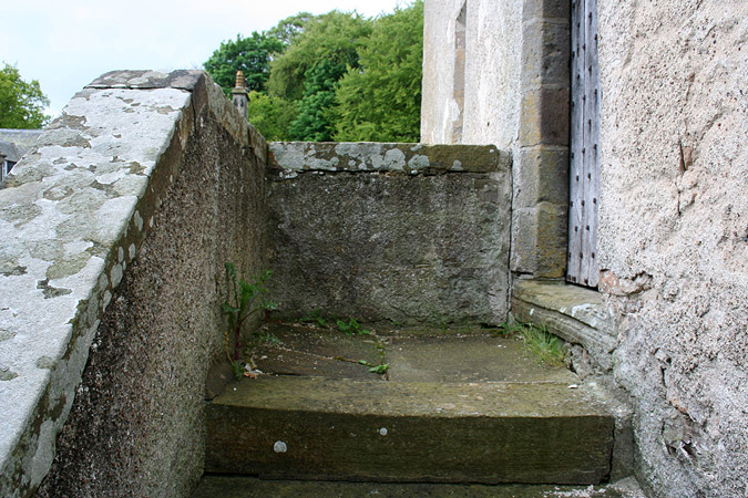 Phase 2: Before works: masonry steps.