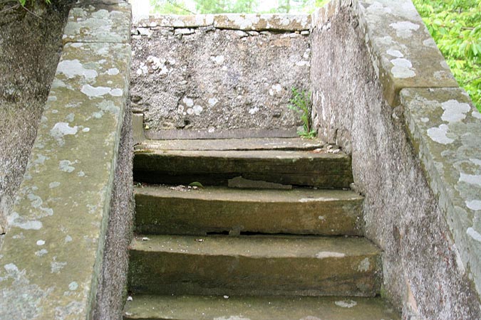 Phase 2: Before works: masonry steps.