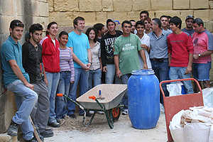 Maltese Students working on Moses Well Bridge